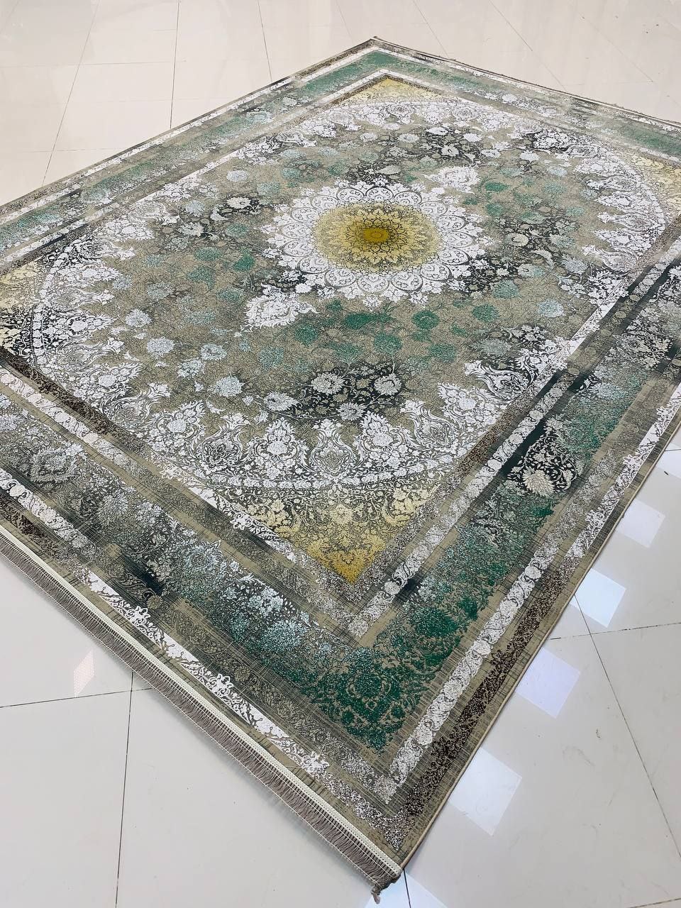 فرش  صادراتی1200شانه کاشان تراکم  گل برجسته 10رنگ3600صددرصد اکرولیک  عقیق mg