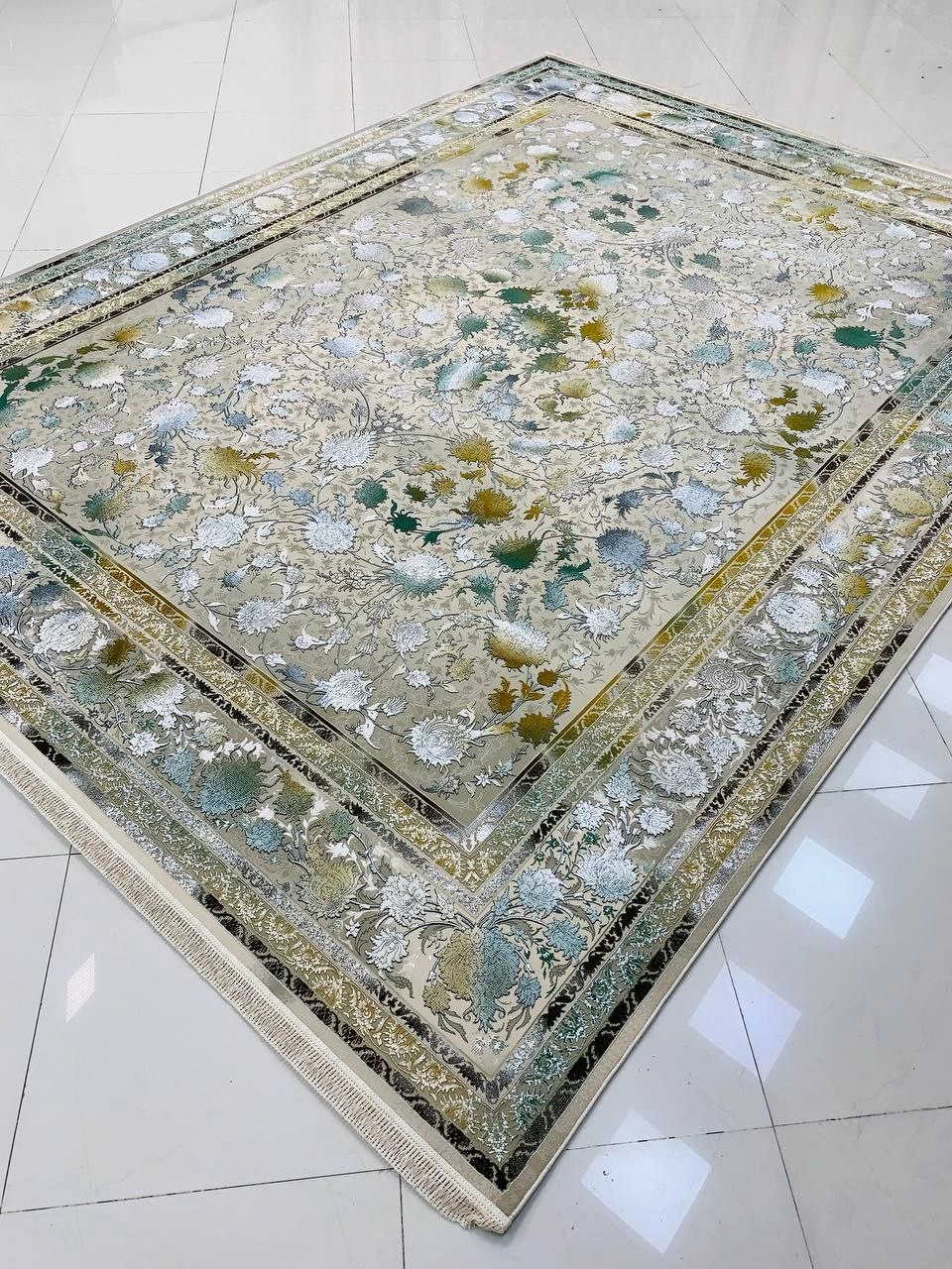 فرش  صادراتی1200شانه کاشان تراکم  گل برجسته 10رنگ3600صددرصد اکرولیک  عقیق mg