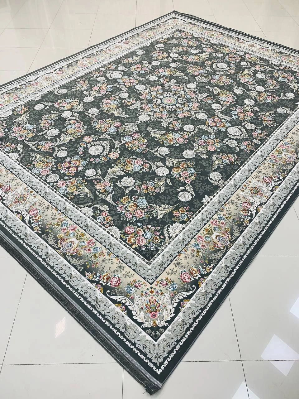 فرش  صادراتی1200شانه کاشان تراکم  گل برجسته 10رنگ3600صددرصد اکرولیک  عقیق mg