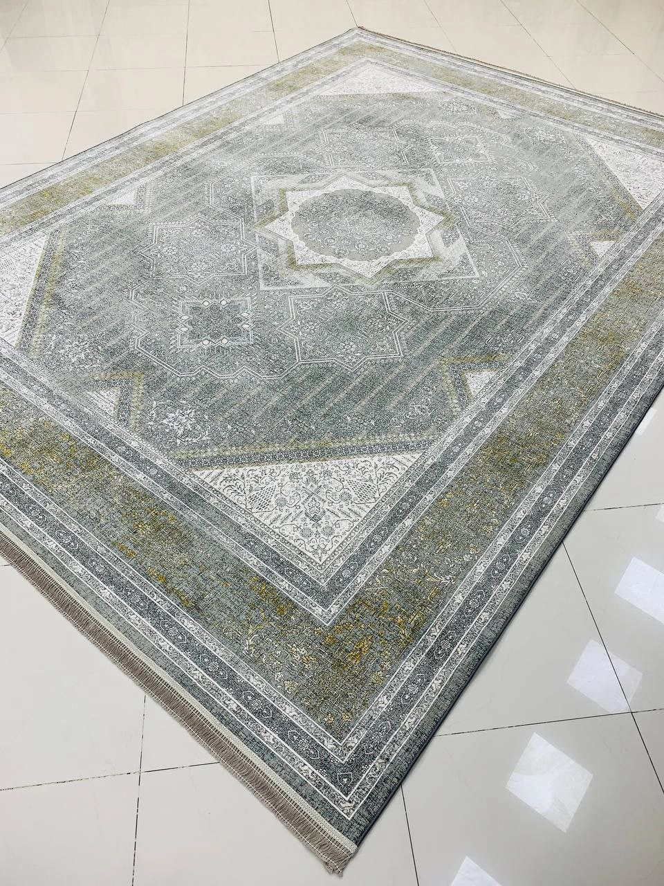فرش  صادراتی1200شانه کاشان تراکم  گل برجسته 10رنگ3600صددرصد اکرولیک  عقیق mg